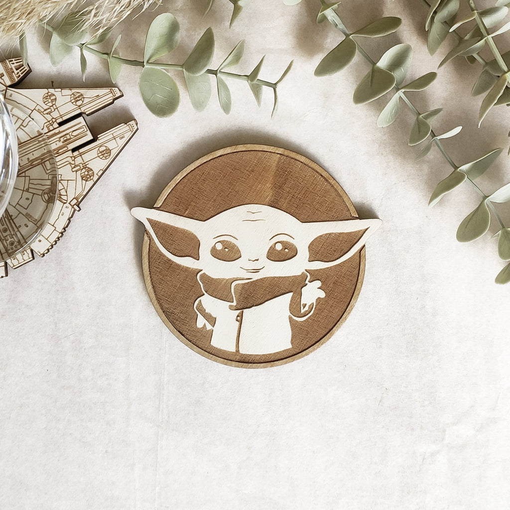 Set of 6 Star Wars Wooden Coasters - Handmade Gift - Housewarming - Wood Kitchenware - Baby Yoda - The Mandalorian